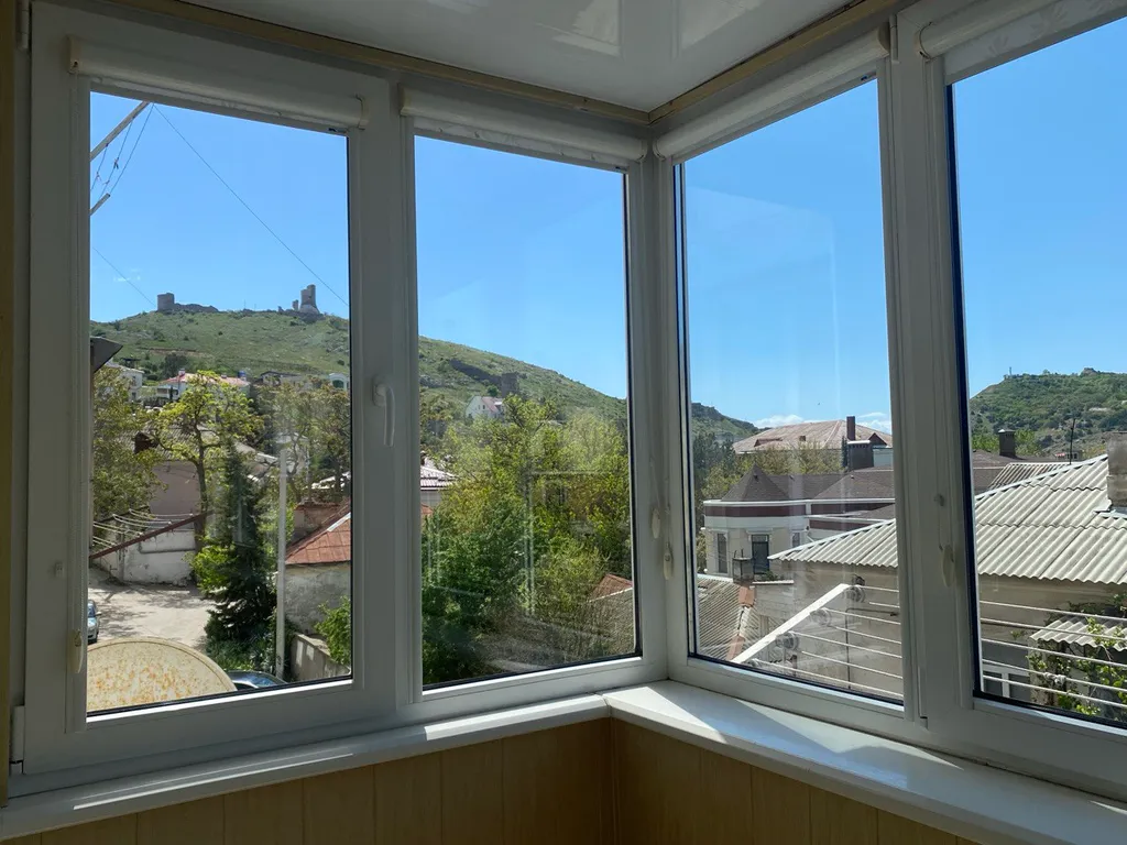 Уютная двухкомнатная квартира возле набережной Балаклавы