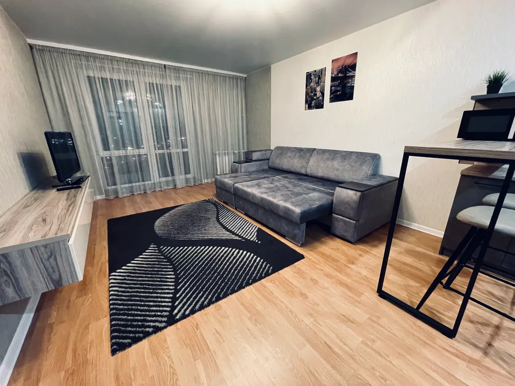 Теплая студия возле автотрассы М5