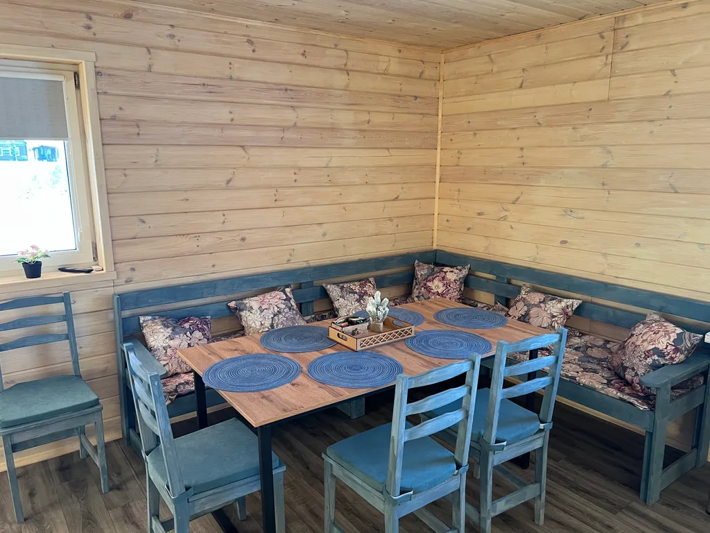 Коттедж Дом с видом на реку — Верховье