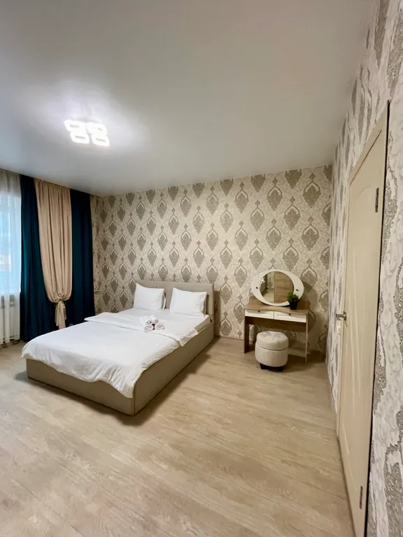 Просторная 2-комнатная квартира — аренда посуточно в Прокопьевск