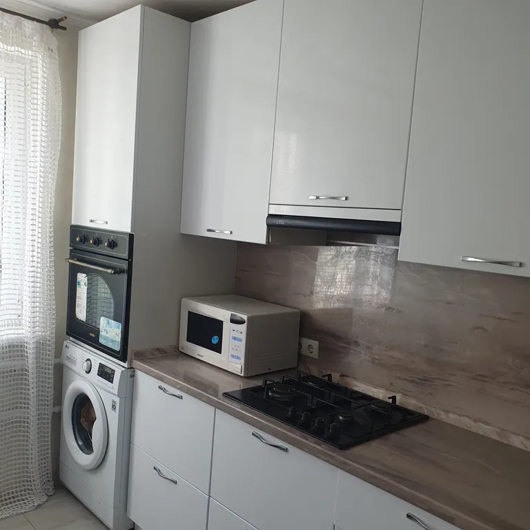 Квартира в военном городке с видом на море