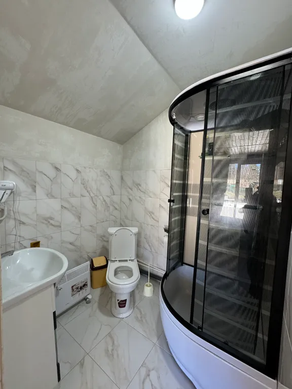 Коттеджный домик у Озера