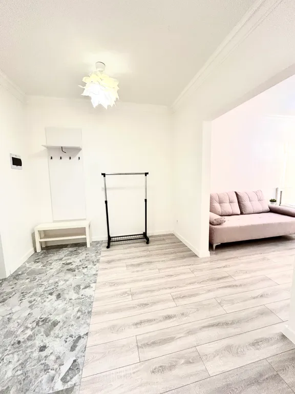 Квартира у метро Грушевка