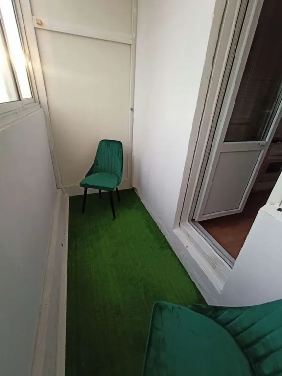 Двухкомнатная квартира с балконом