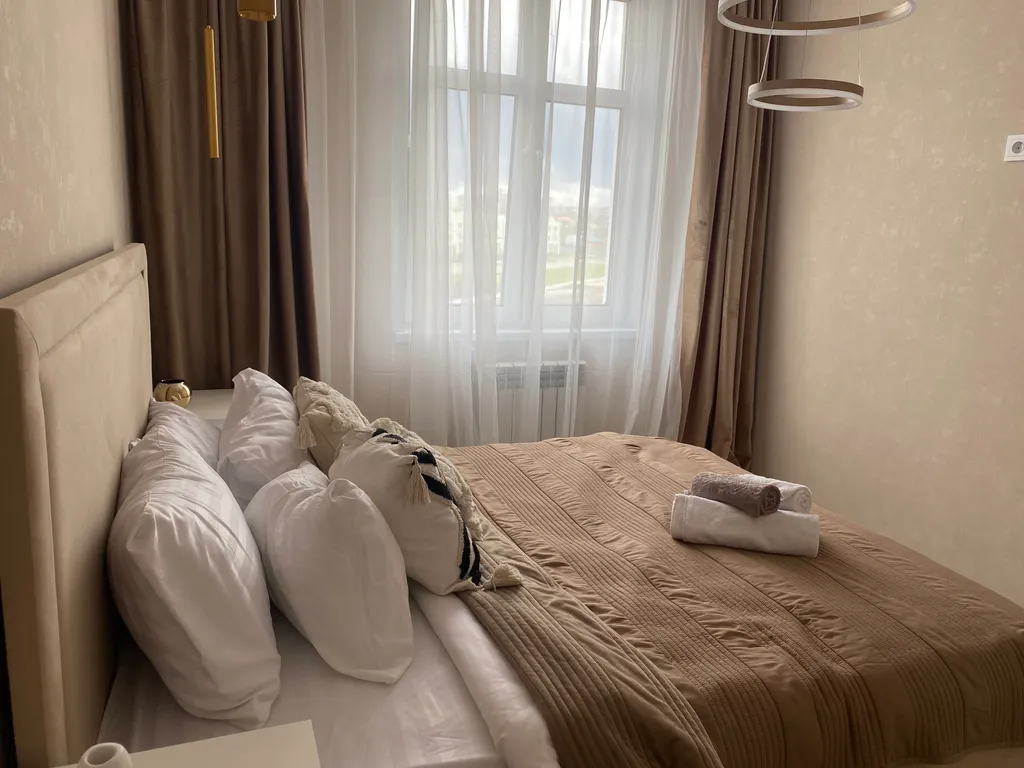 Шикарная трешка рядом с кремлем