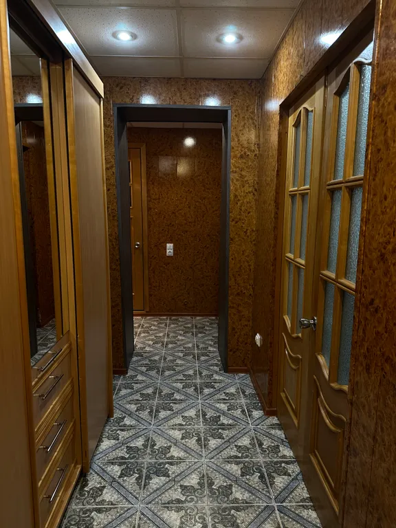 Квартира Двухкомнатная квартира в центре города — Луга