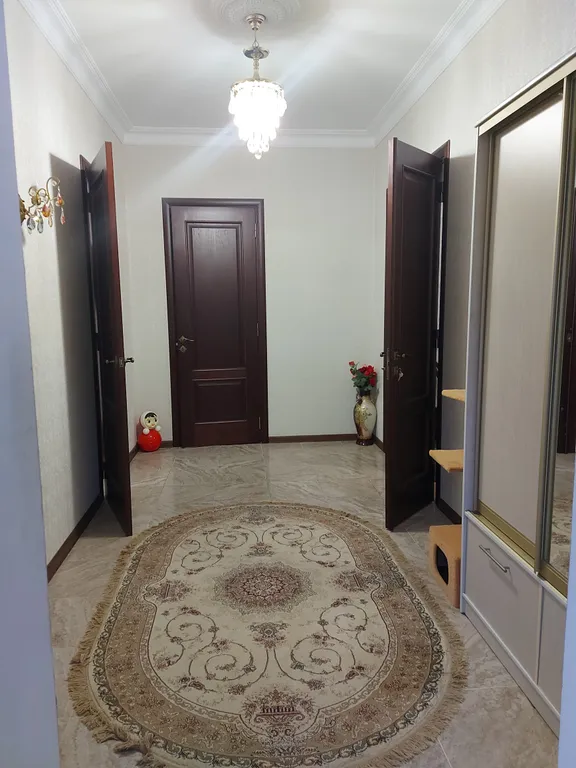 Уютный и красивый дом с видом на горы