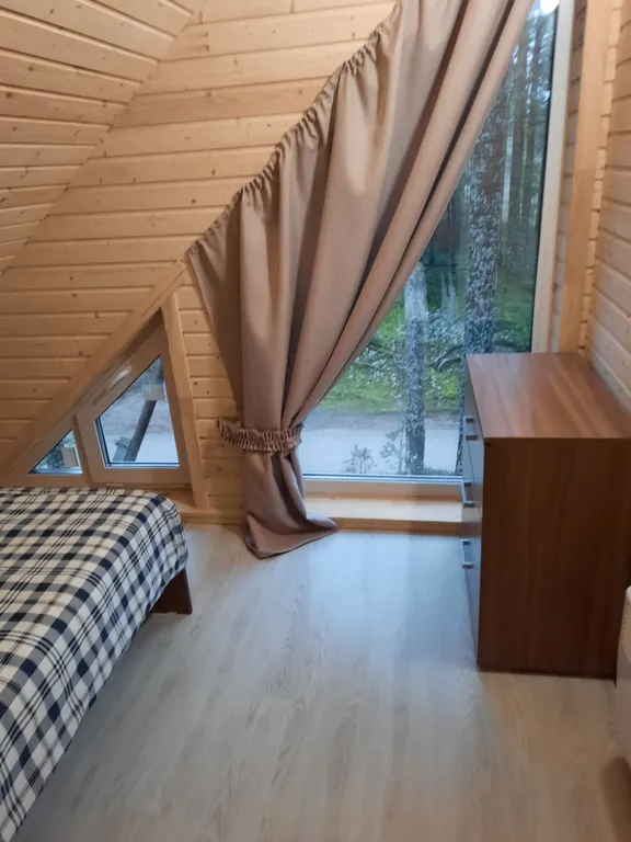 Домик с видом на сосновый бор и Ладожское озеро