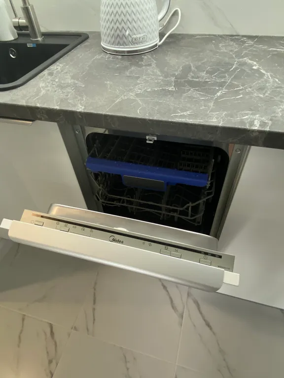 Студия с видом на море на набережной Горького