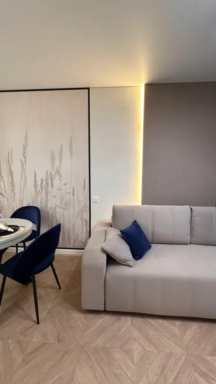 Апартаменты с видом на озеро в элитном районе