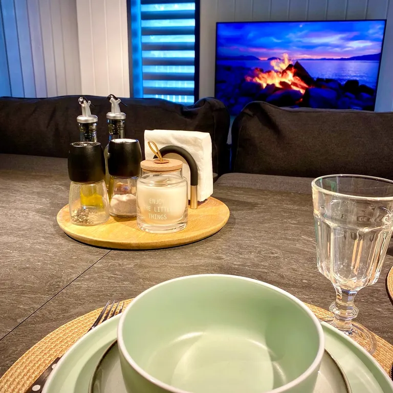 Коттедж Уютный дом Дача лесная с террасой и грилем возле леса с водохранилищем — Логиново