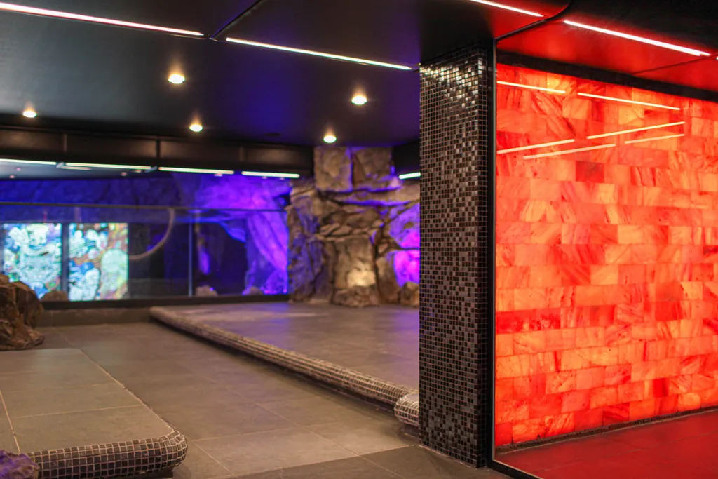 Апартаменты с дизайнерским ремонтом в жк Зазеркалье