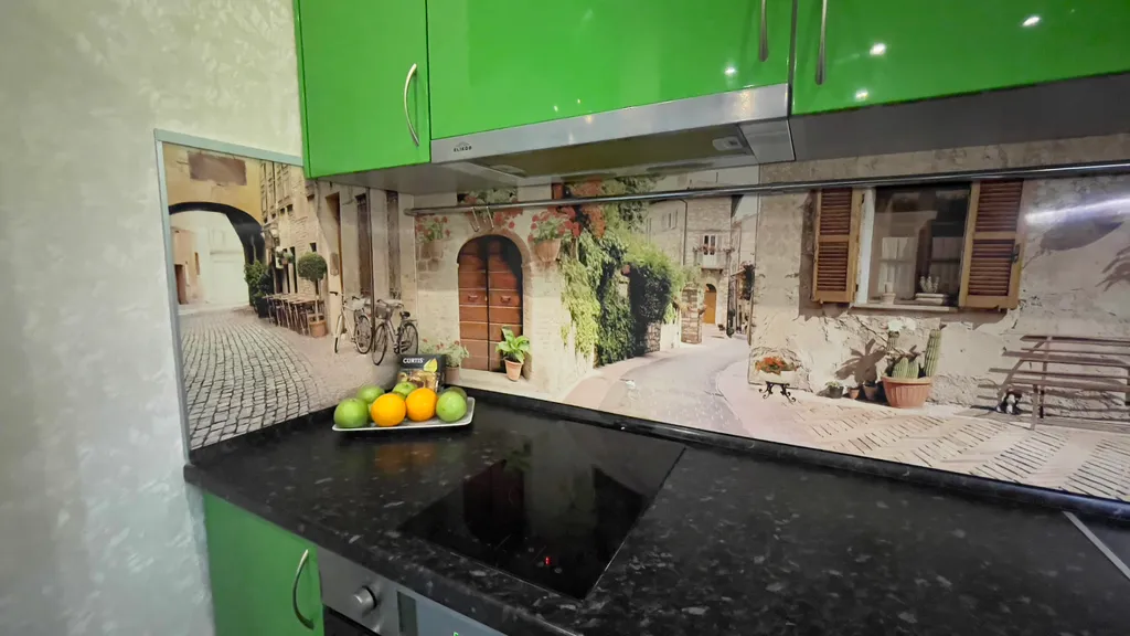 Чистая, новая, продуманная до мелочей квартира