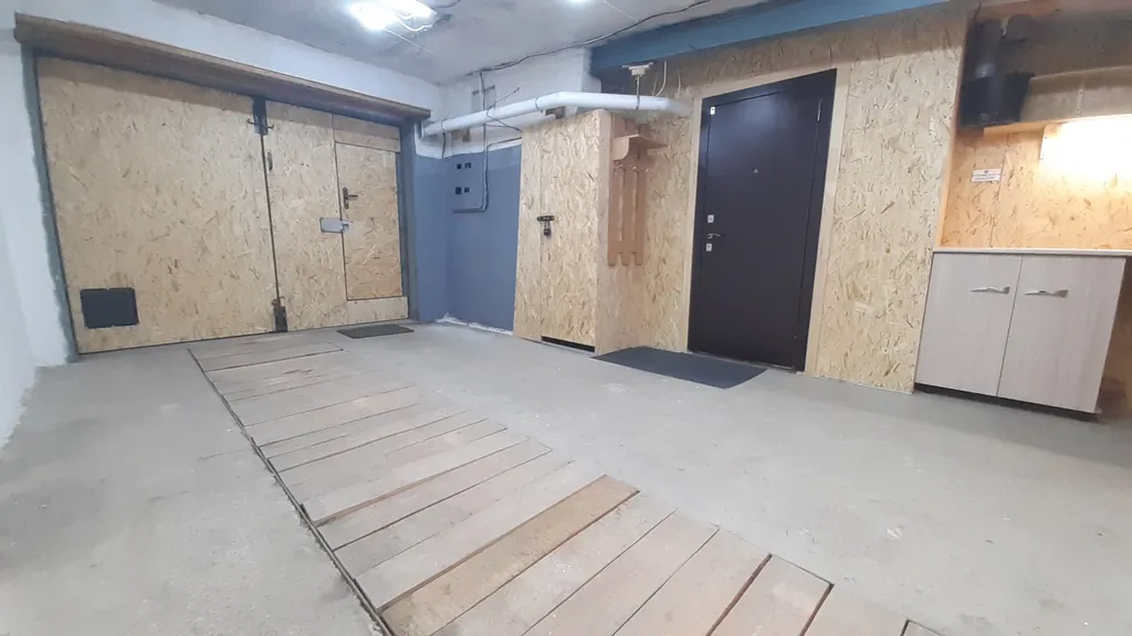 Жилой гараж с парковочным местом