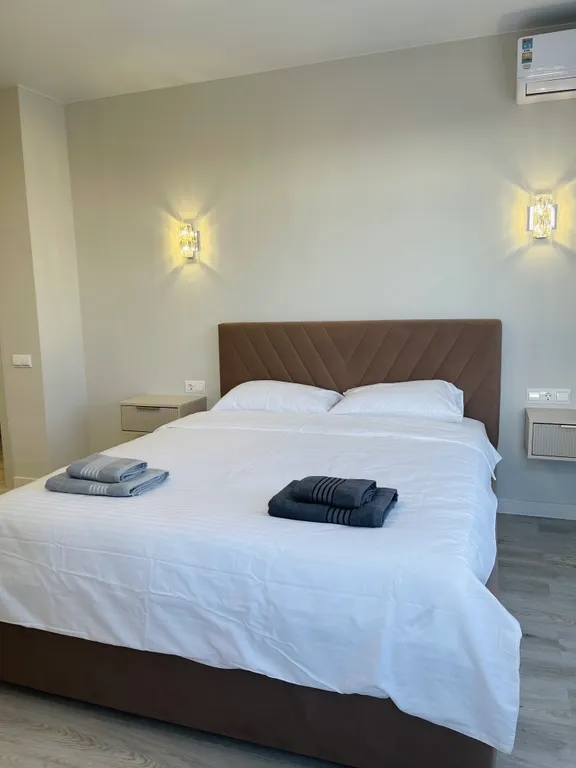 Квартира Новая комфортабельная квартира — Элиста