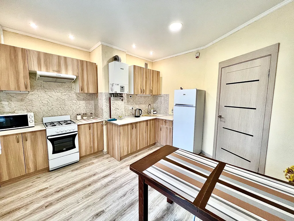 Просторная 2к квартира на побережье