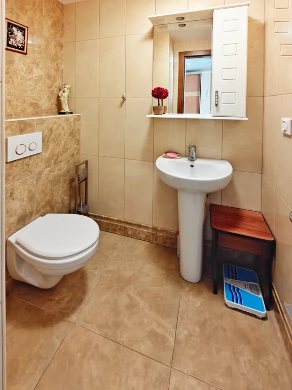 Шикарная видовая квартира в Золотой Бухте