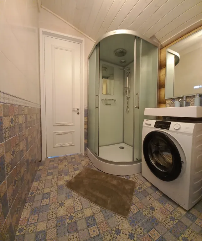 Экошале на берегу Селигера