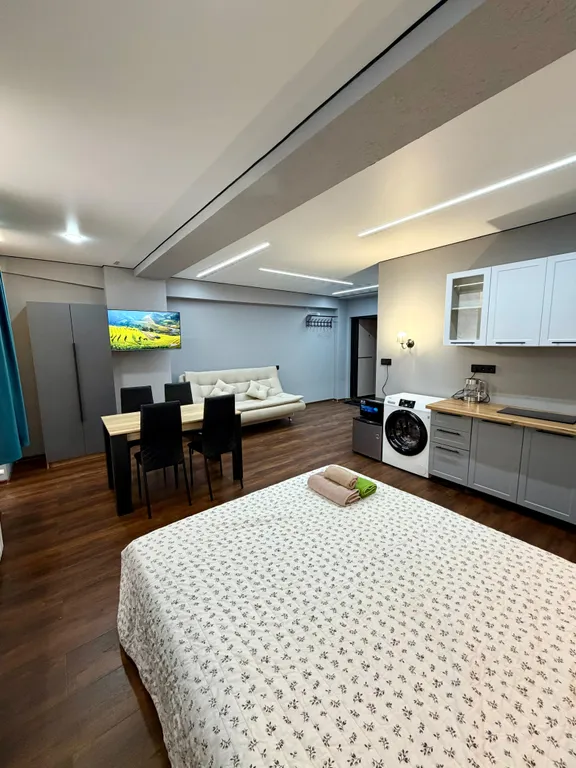 "Квартира с видом на горы -4 минуты до канатной дороги"