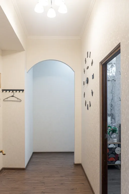 "Алиса в стране чудес", 2-х комн. квартира в центре города