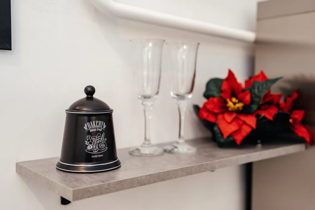 Жемчужина в самом центре