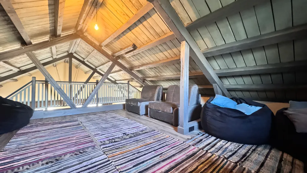 Коттедж Black&White у пристани в центре города