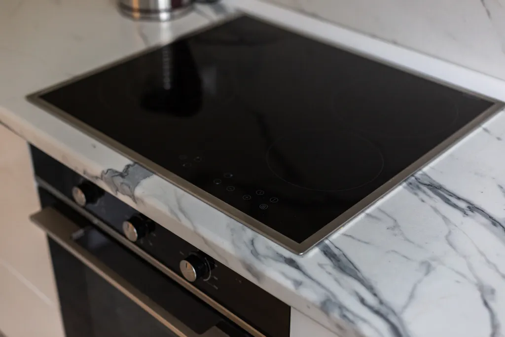 Квартира с балконом и видом на гору