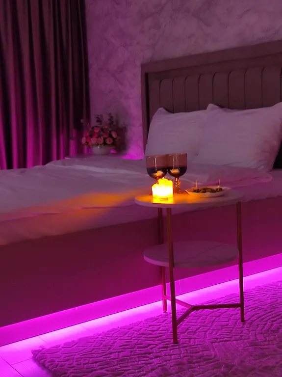 Новые апартаменты с видом на озеро, р-н Ледового дворца