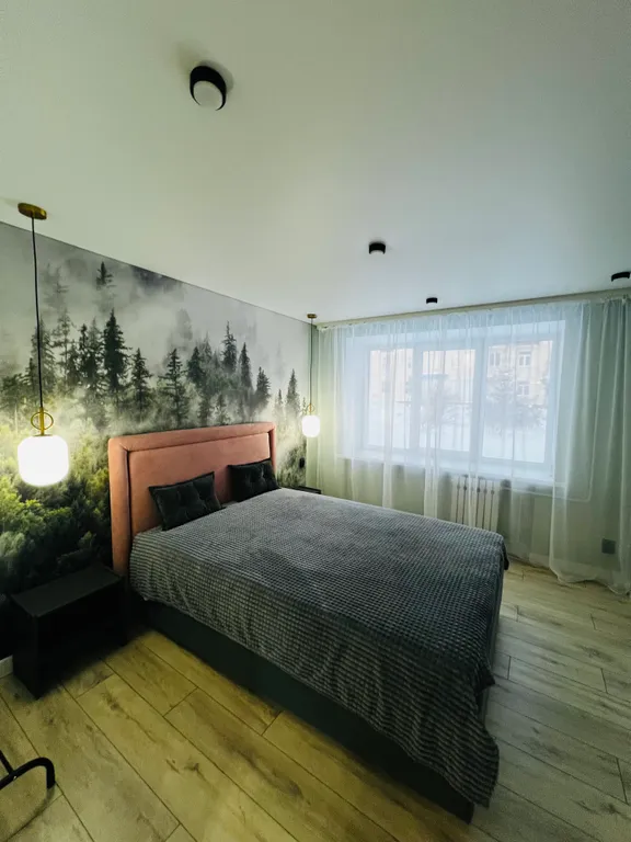 Просторная квартира в центре города с дизайнерским ремонтом