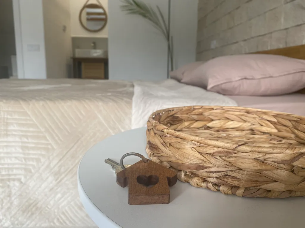 Квартира Комната — Бжид