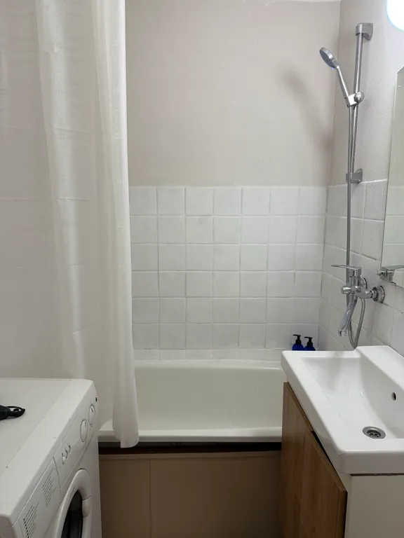 3-комнатная Квартира