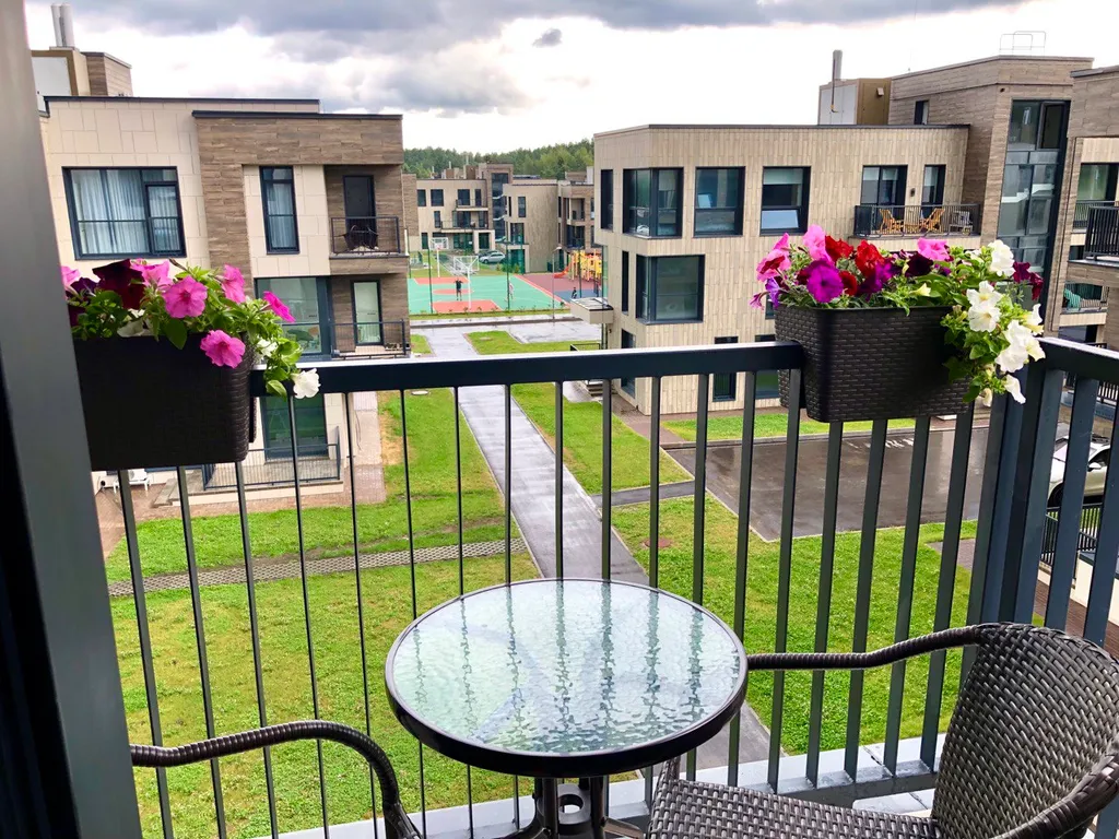 Охта Сьют 23