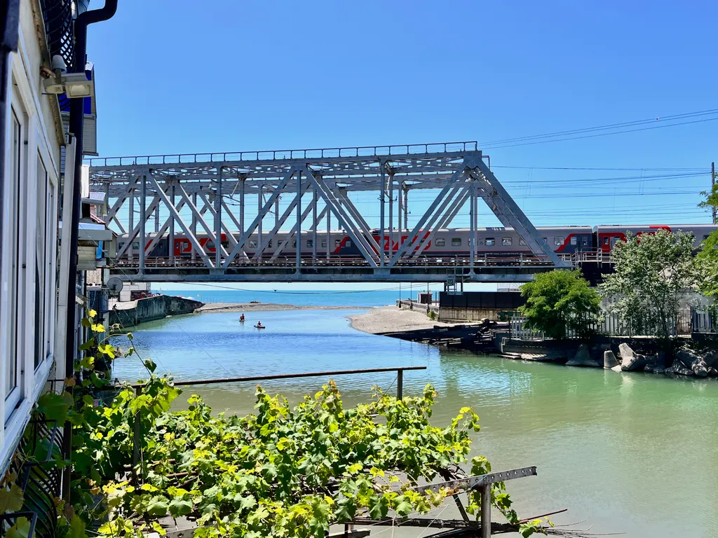 Эллинг у моря