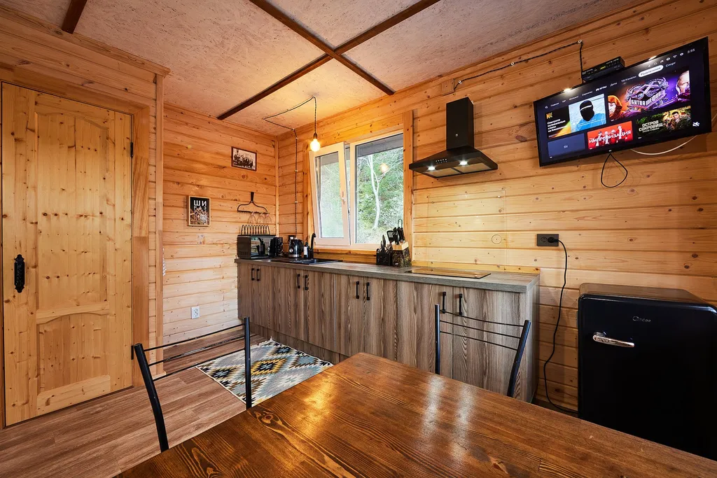 Уютный дом на берегу карельского озера