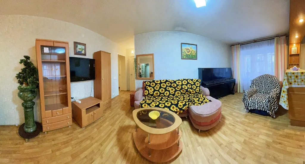 Уютная квартира с большим залом и раздельными комнатами