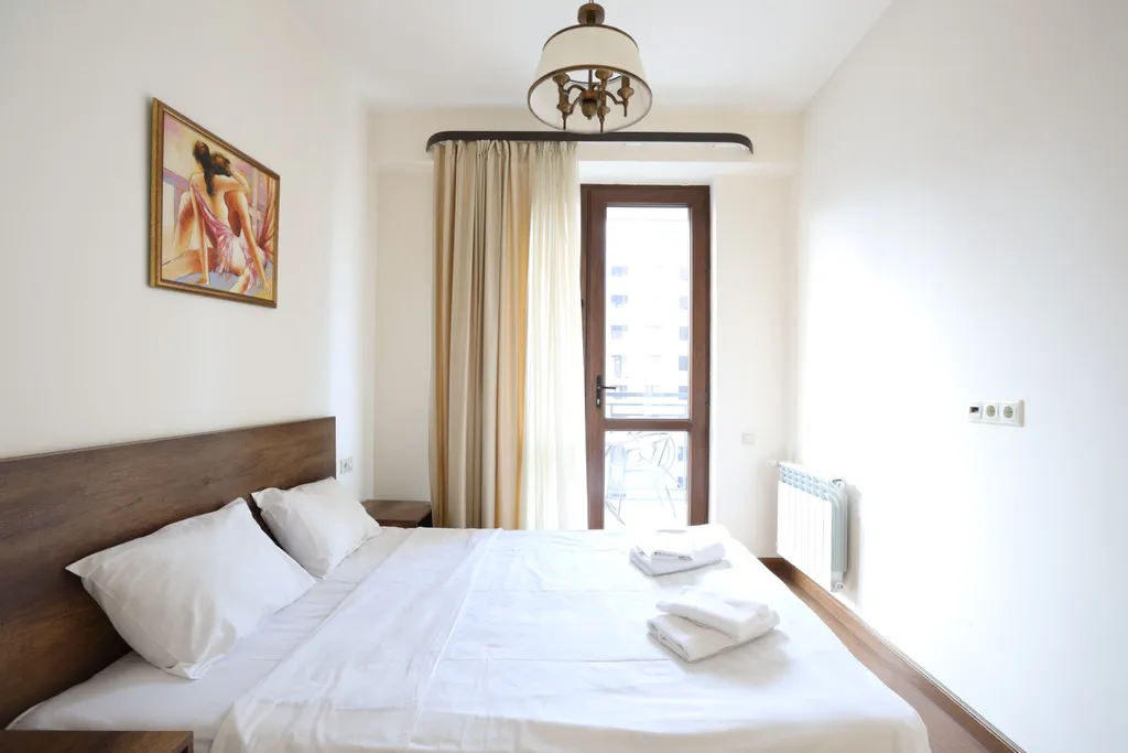 Апартаменты с 1 спальней с балконом