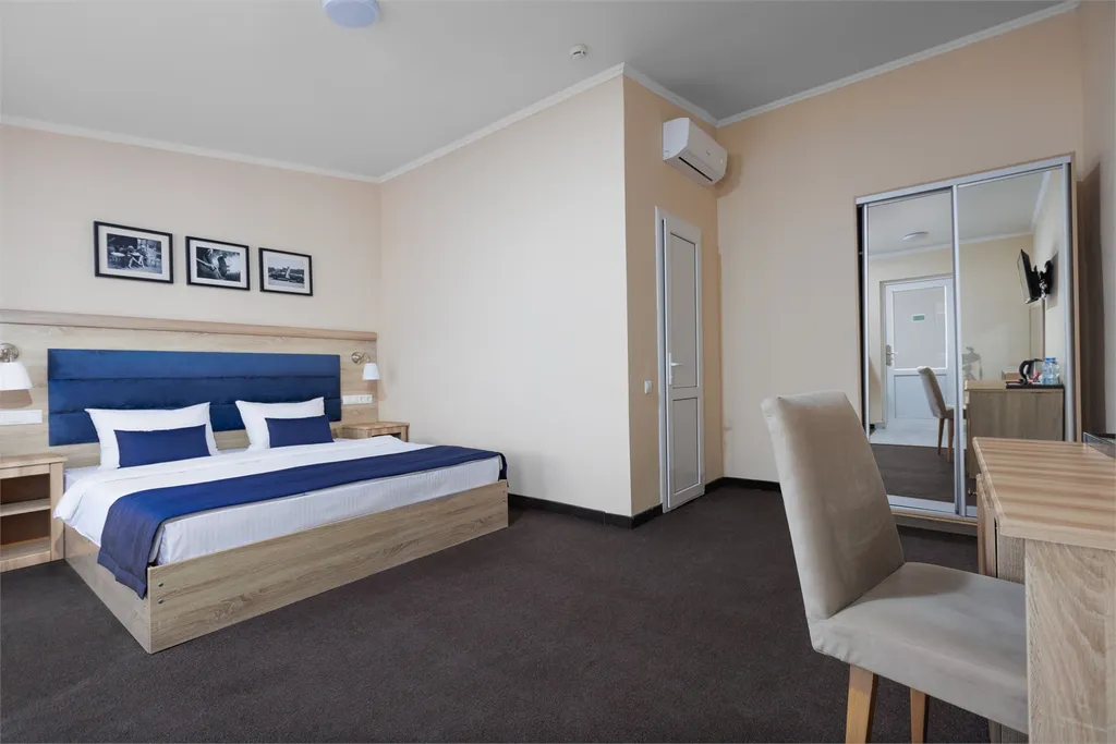 Standard with private terrace