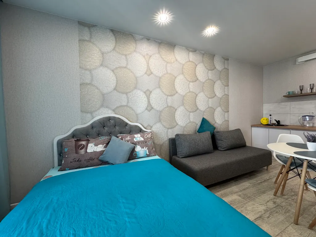 Квартира Новая уютная студия — аренда посуточно в Барнаул