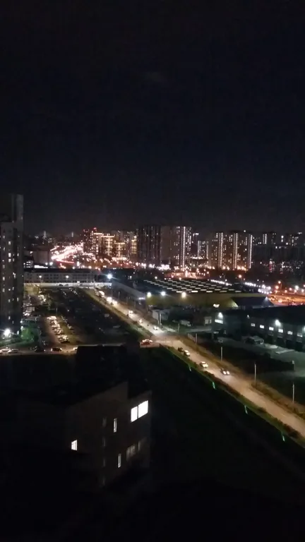 Квартира Квартира Взгляд с высоты Авроры на Неву — Санкт-Петербург