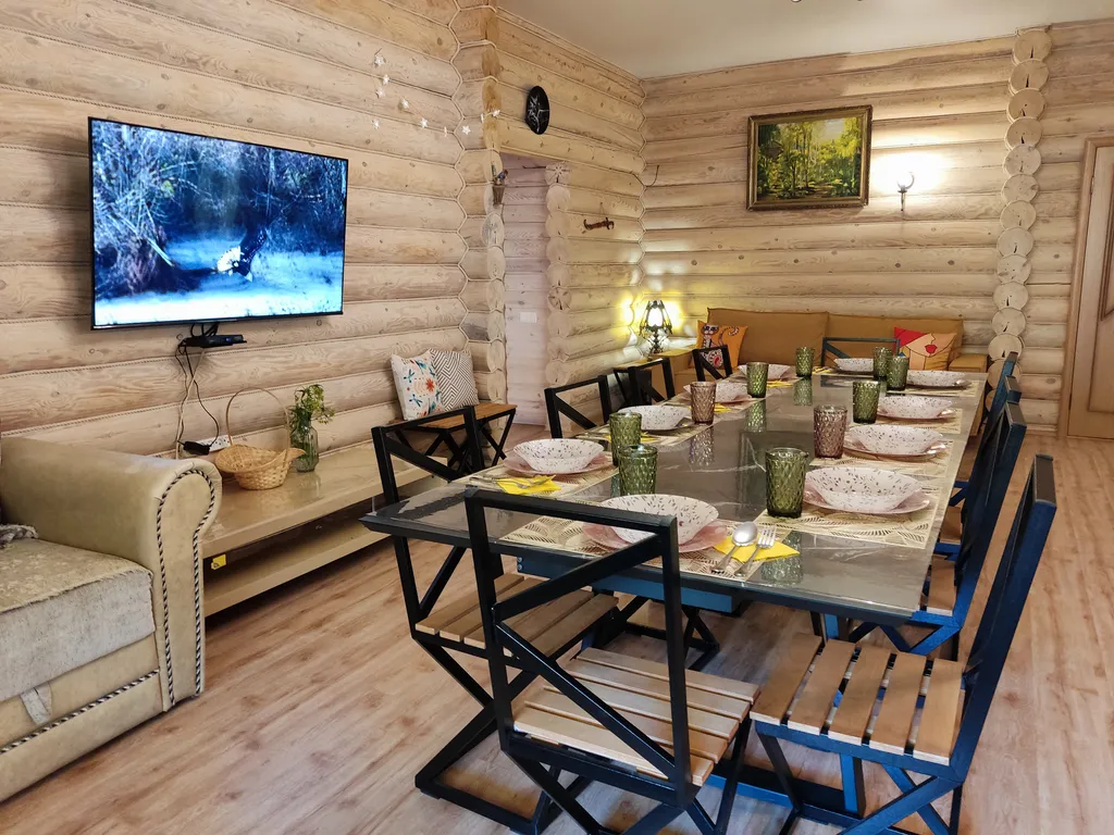 Бревенчатый дом