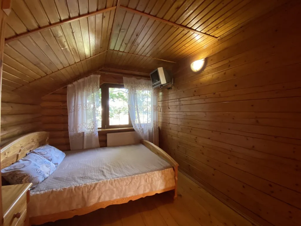 Сруб c бассейном и сауной