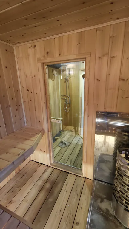 Уютный дом с баней