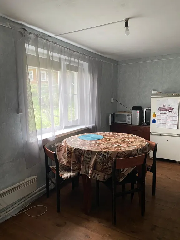 Уютный дом в центре поселка