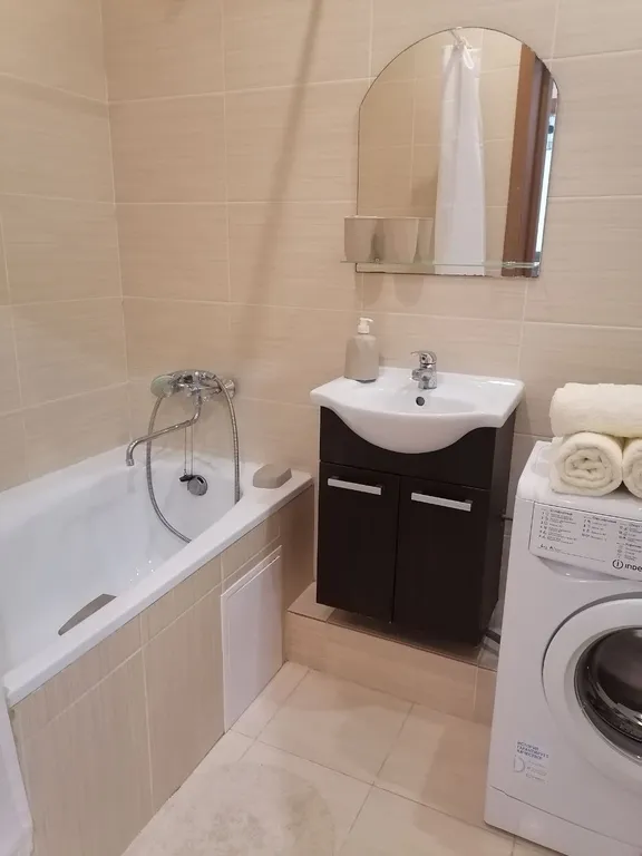 Уютная квартира рядом с Верхним Озером