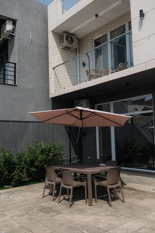 С видом на море