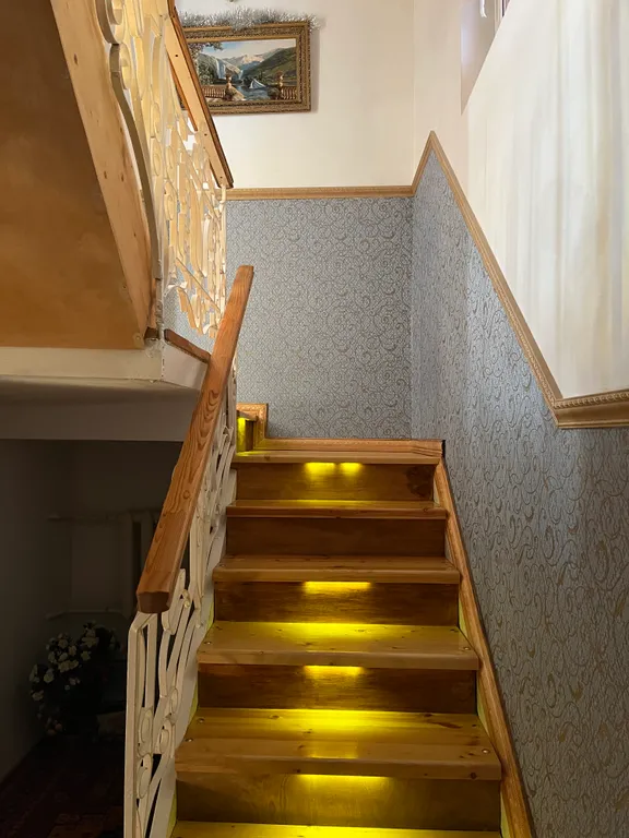 6-комнатный Дом