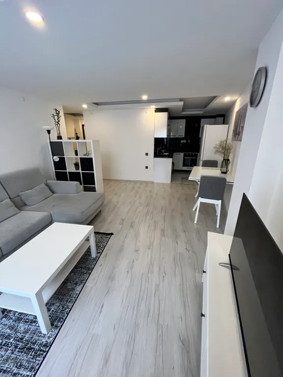 Квартира 1+1 в Анталии в красивом месте возле Ramada Plaza