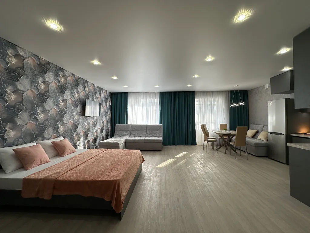 Просторная квартира-студия ЛайкХоум на Уральской 2Д