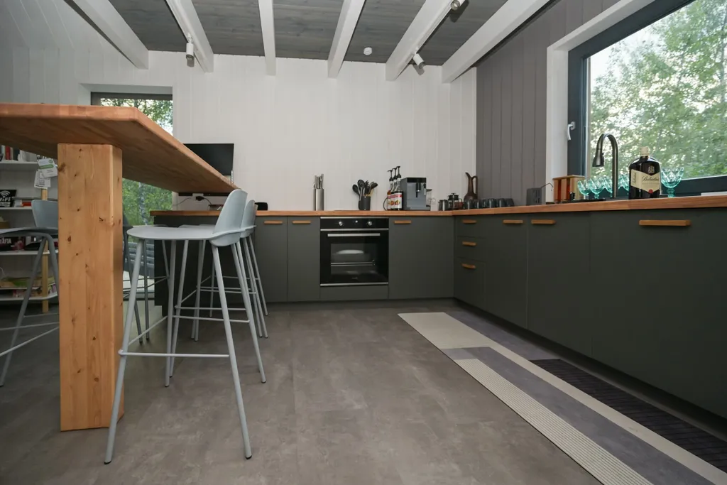 Барнхаус Макс Юбаба с большой террасой, высокими потолками