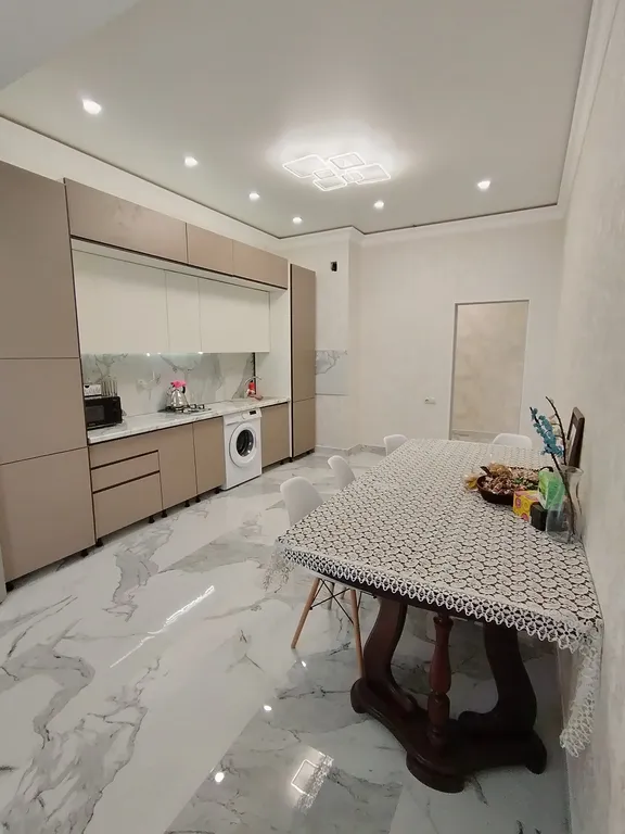 Квартира у фонтана